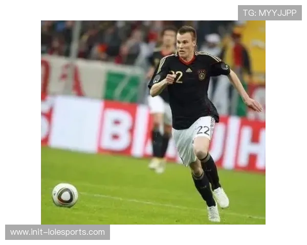 多特蒙德计划重组核心阵容格罗斯或被清洗詹与布兰特成建队重点 多特蒙德计划重组核心阵容格罗斯或被清洗詹与布兰特成建队重点