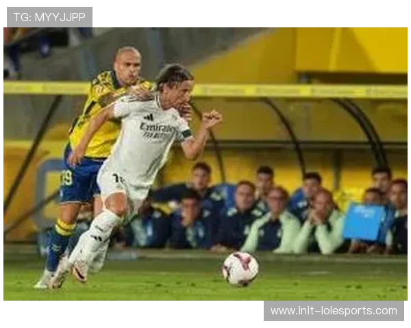 皇马巴西帮解体危机：维尼修斯离队意愿与阵容重构挑战